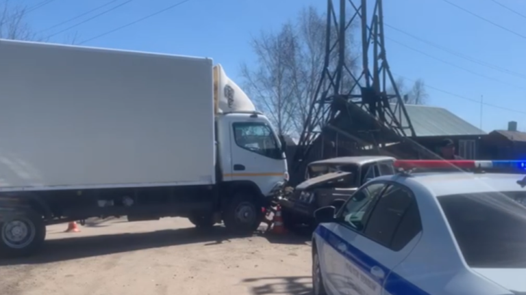 Полицейские Черемхова ищут сбежавшего с места ДТП водителя