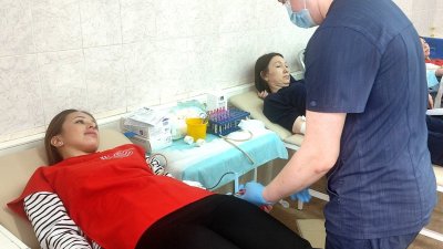 Более 40 человек приняли участие в донорской акции «Железный стук сердец» в Иркутске