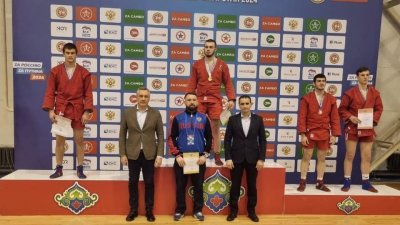 Второе место на первенстве России по боевому самбо занял спортсмен из Усть-Кута Руслан Тарасов