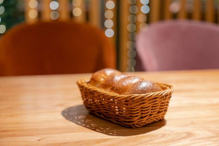 хлеб, булка, корзинка
