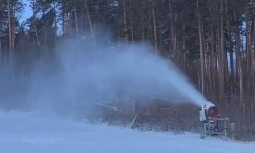Малую канатную дорогу запустят 30 ноября на горнолыжной трассе в Братске