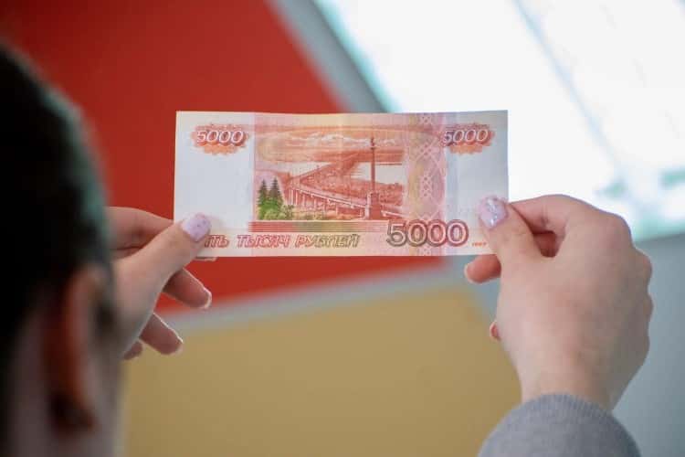За три дня жители Иркутской области перевели мошенникам 12 млн рублей