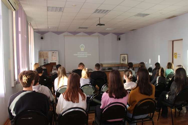 Профориентационные мероприятия для школьников системно проводят в Иркутской области