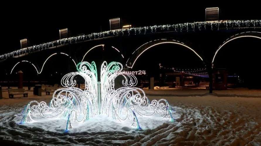 Сказочный ледяной лес украсит главную площадь Тайшета