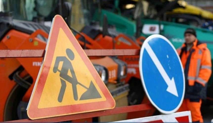 Движение ограничат на две недели на улице Лебедева-Кумача в Иркутске