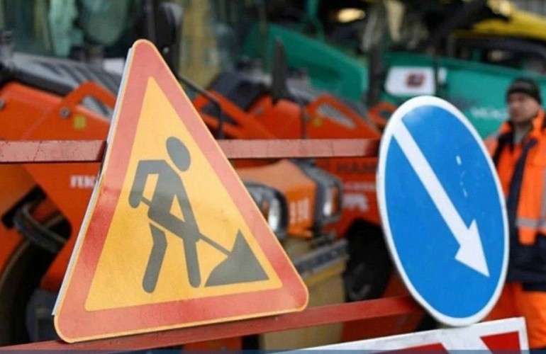 Движение ограничат на улице Российской в Иркутске