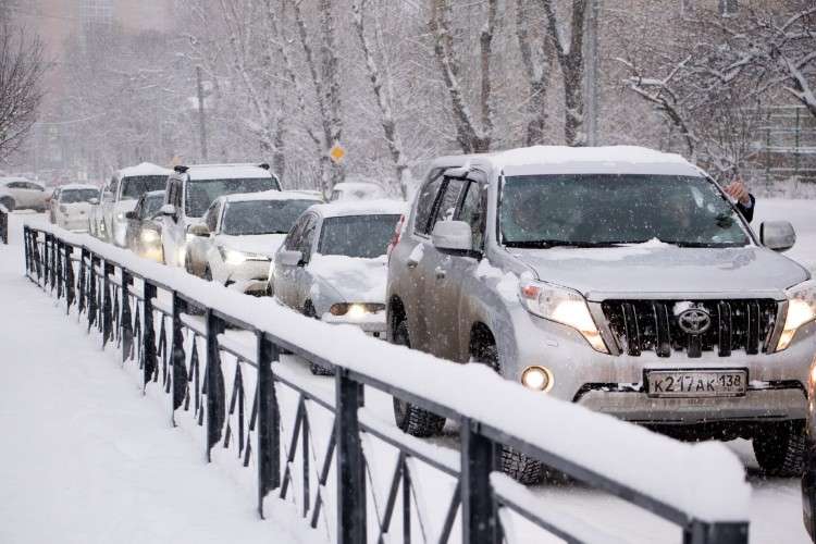 Снегопады осложнят дорожную ситуацию в Иркутской области в ближайшие дни