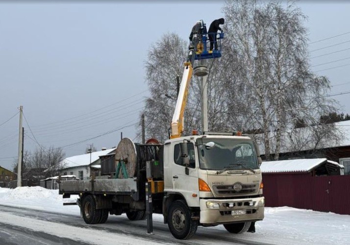 В Чунском завершили монтаж освещения на улице Радищева