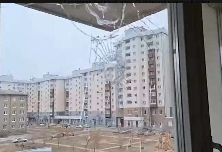 В Ангарске неизвестные обстреляли окна квартиры депутата местной Думы