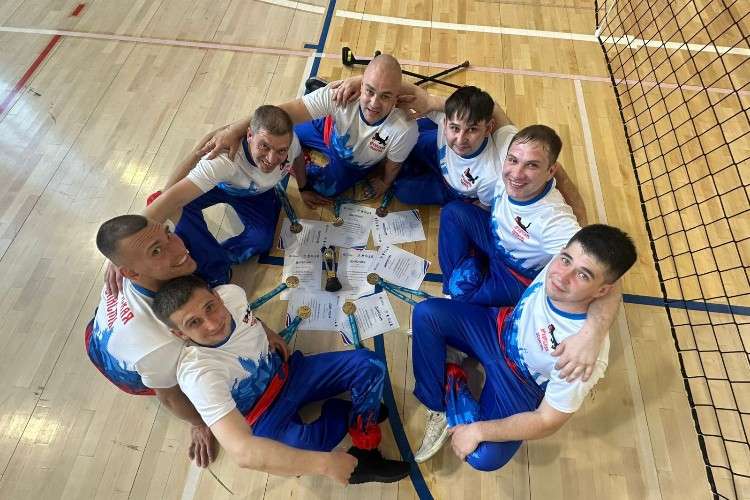 спортсмены