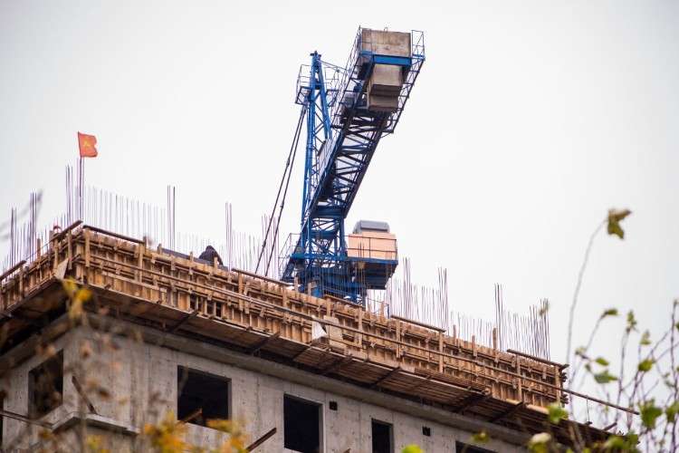 процесс строительства многоквартирного дома