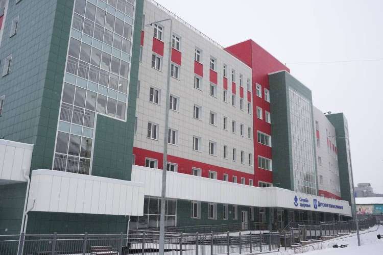 Новое здание детской поликлиники № 10 в Иркутске