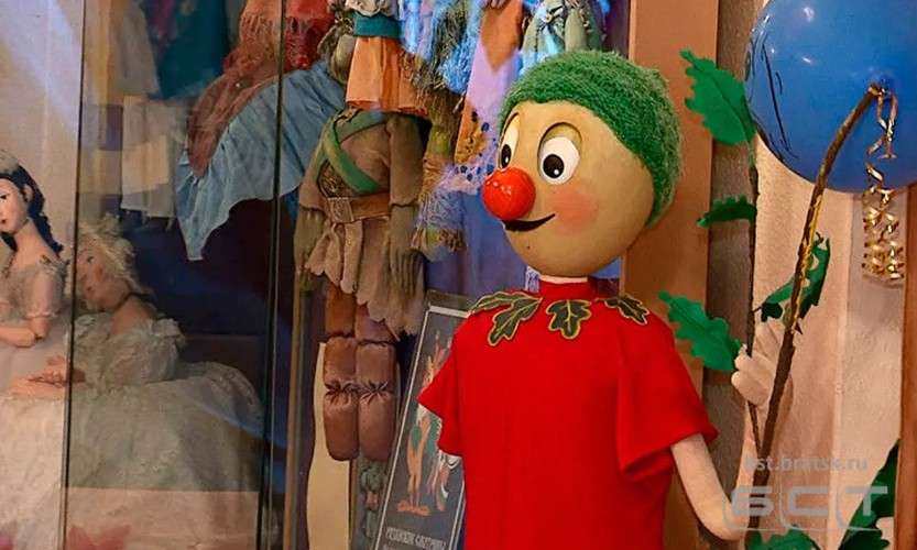 Тирлям в одноимённом театре кукол