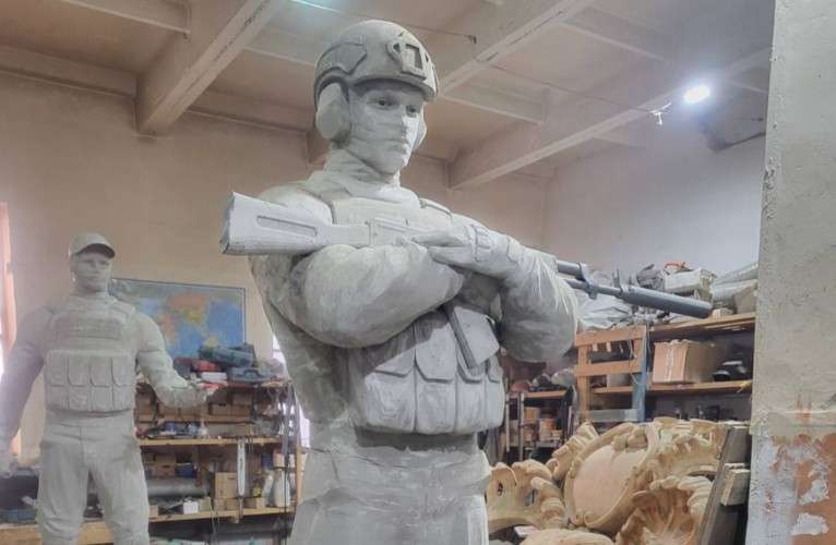 Процесс создания памятника