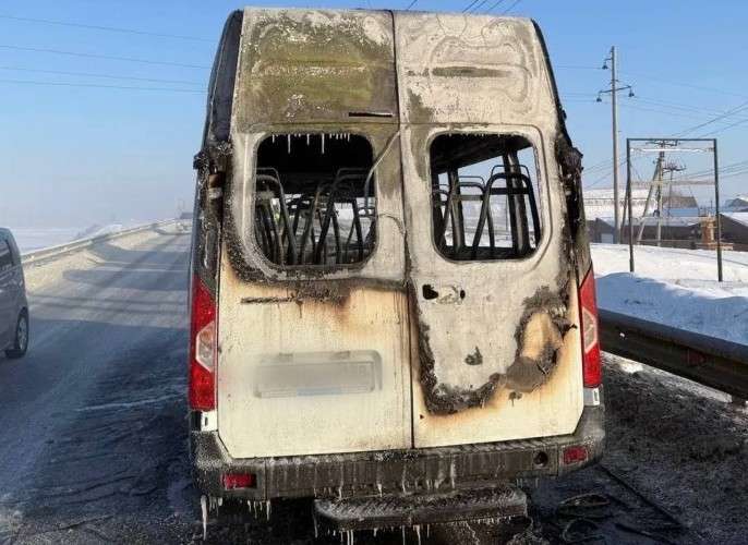 Сгоревший автобус