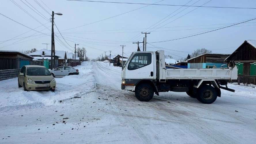 11-летняя девочка пострадала в ДТП на перекрёстке в Усть-Ордынском