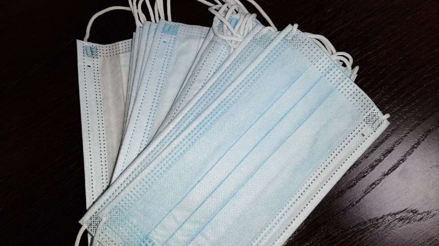 одноразовые медицинские маски