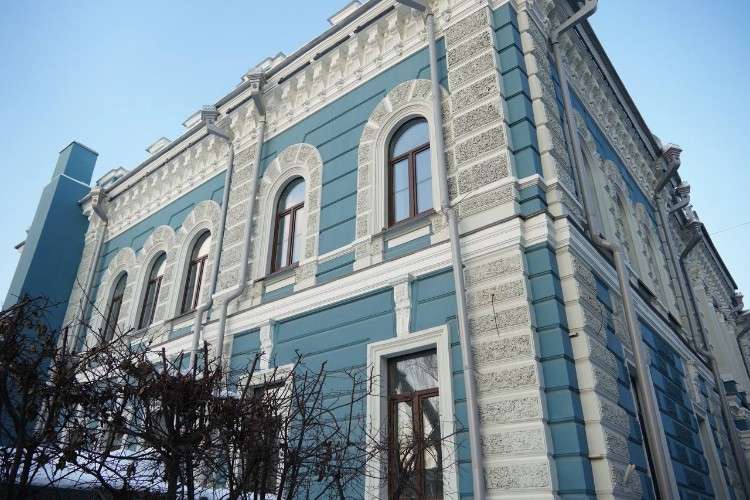 Дом офицеров, здание, фасад, окна, декор