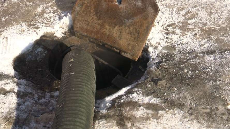 колодец канализации