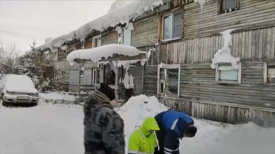 Двухэтажный дом в Бодайбо