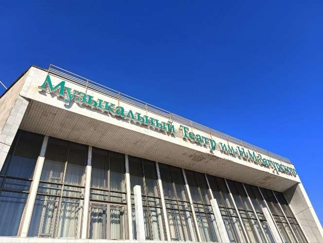 Балом-маскарадом отметит 85-летие Иркутский музыкальный театр