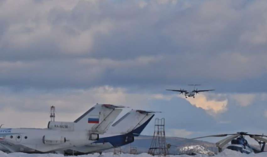Посадка самолёта ATR-72 на запасной в аэропорту Братска
