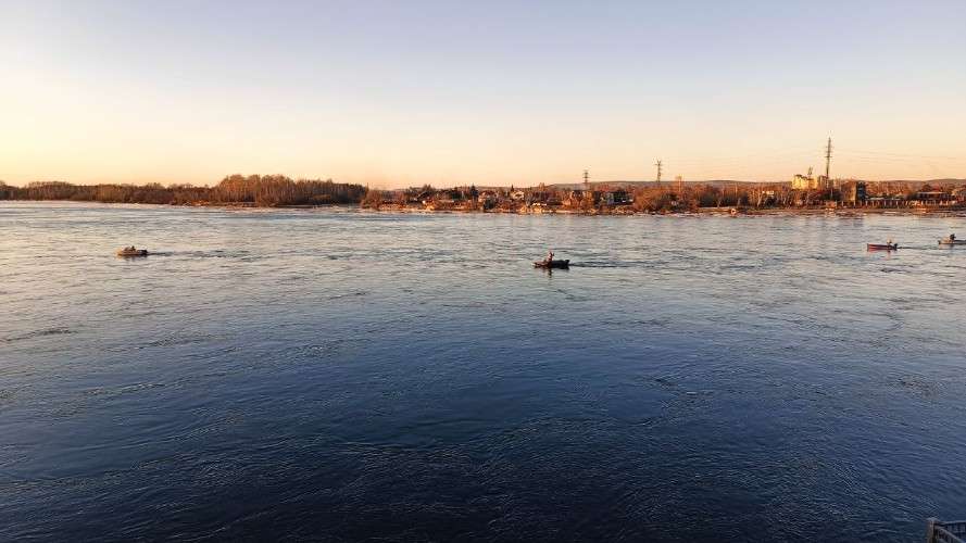 Лодки на Ангаре