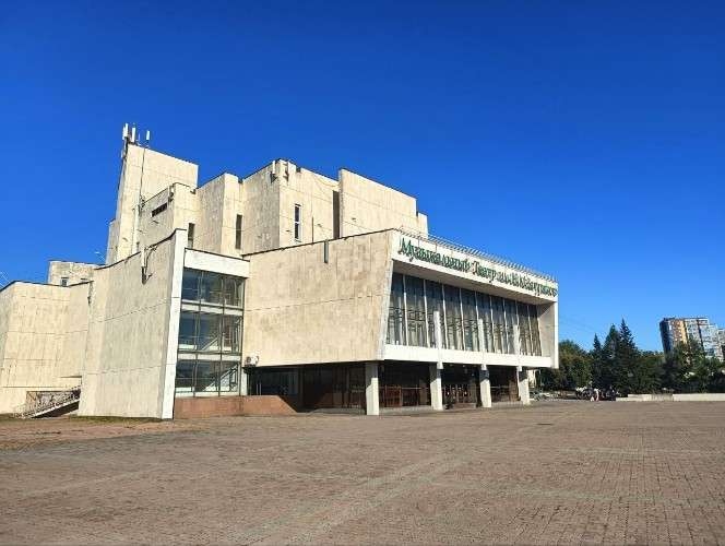 музыкальный театр, Иркутск, здание