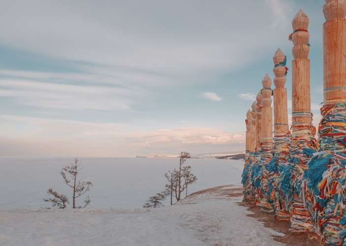 Вид на зимний Байкал