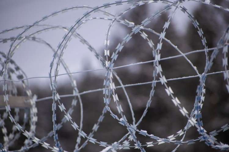 За долги по алиментам иркутянин отправился в колонию-поселение