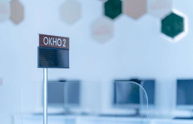 Окно обслуживания в банке