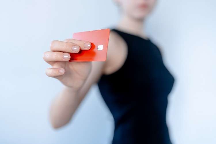 банковская карта, девушка