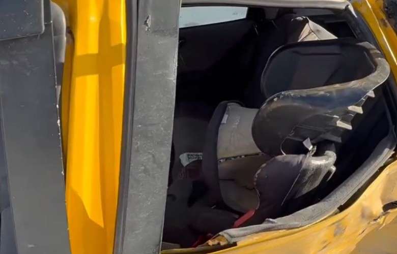 Легковой автомобиль после ДТП