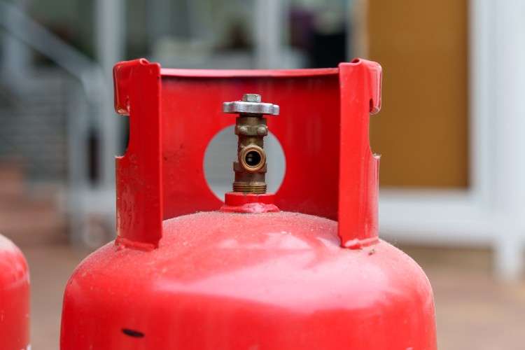 Детский омбудсмен прокомментировала отравление подростка газом и обратилась к родителям Приангарья