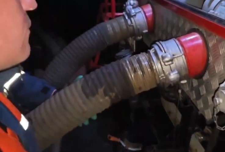 Машина МЧС для откачки воды