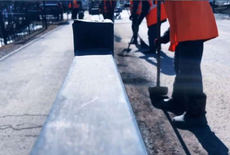 Уборка улицы в Черемхове