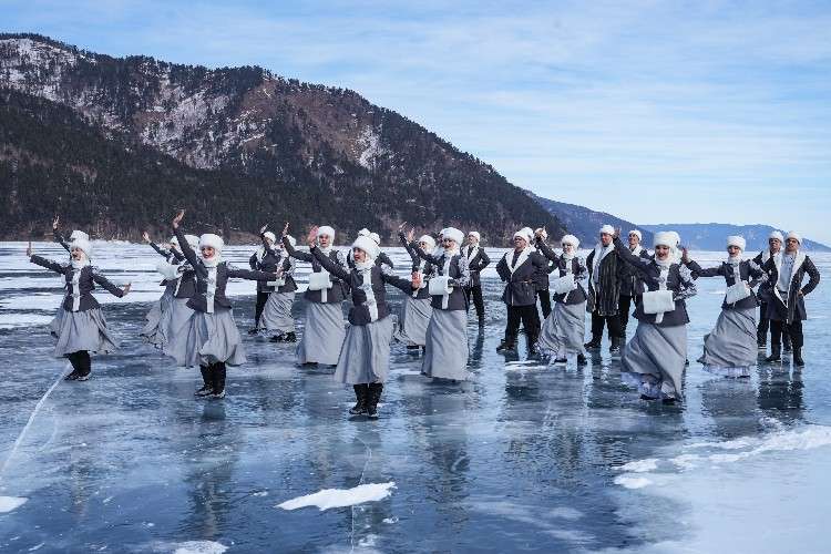 артисты, танец, лёд, Байкал