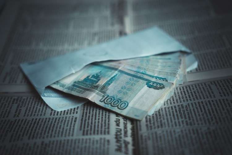 деньги, купюры, конверт