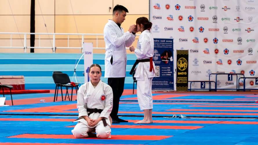 Соревнования по каратэ