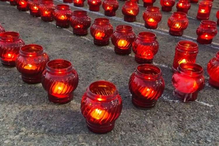 В Иркутске прошла акция «Свеча Победы»