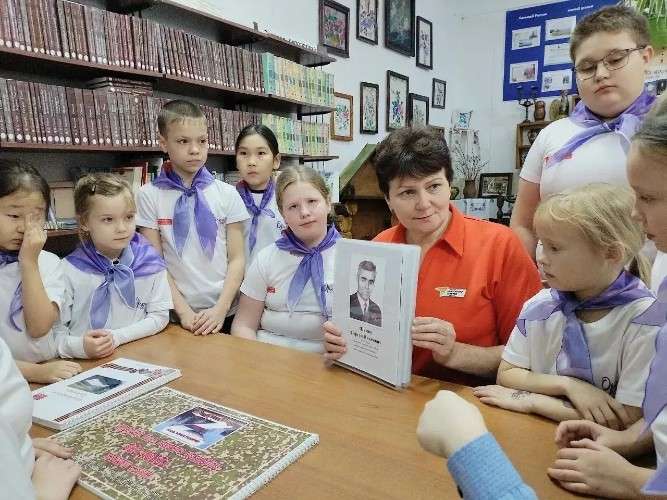 В Иркутской области волонтёры собирают воспоминания ветеранов в «Книги Доблести»