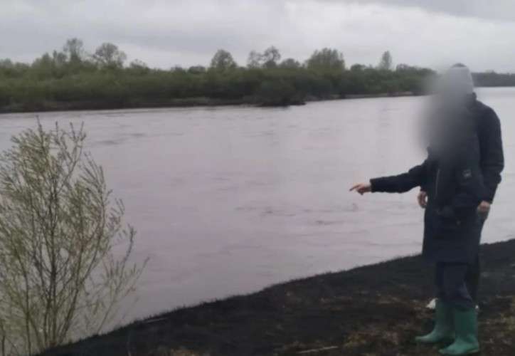 Место падения редёнка в реку