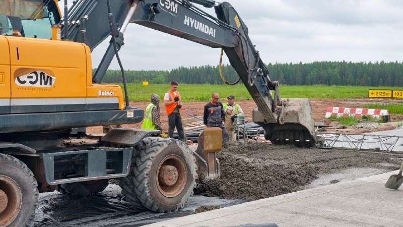 Площадка для разворота самолётов 100,5х187 метров появится на ВПП Братского аэропорта