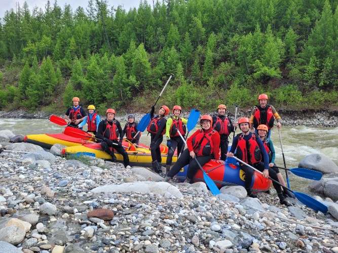 Анграчане стали участниками экстремальных соревнований на реке Иркут