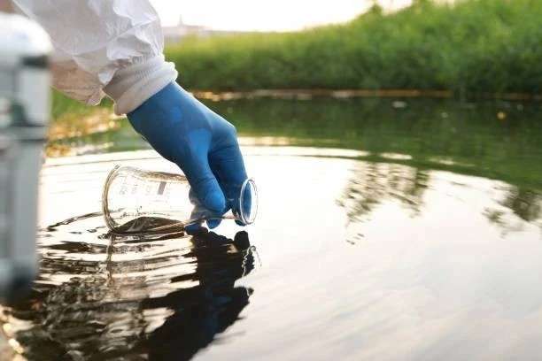 Забор воды на пробу