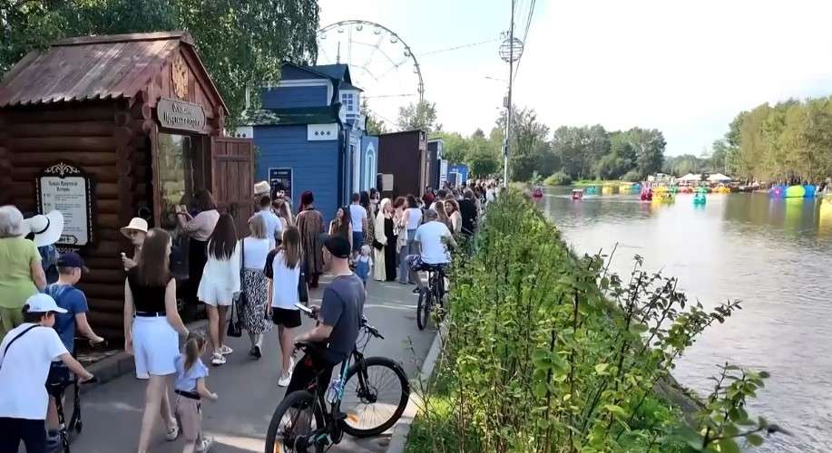 аллея, остров, экспозиция
