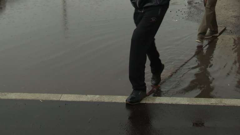 Достаём вёсла, или Иркутские улицы во время дождей вновь стали напоминать венецианские каналы