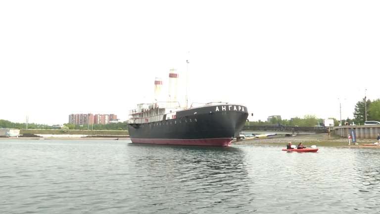 Монтаж новых экспозиций на ледоколе "Ангара" в Иркутске планируют завершить до 20 августа