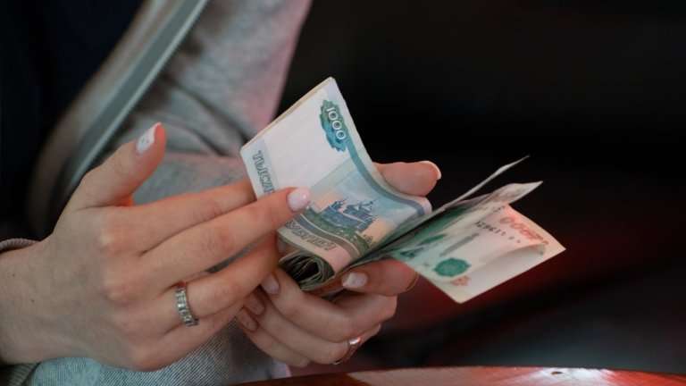 А мы-то богаты, или Более 80 тысяч рублей могут откладывать ежемесячно иркутские семьи