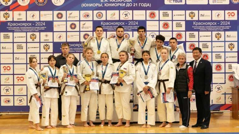 14 медалей выиграли дзюдоисты Иркутской области на всероссийских соревнованиях
